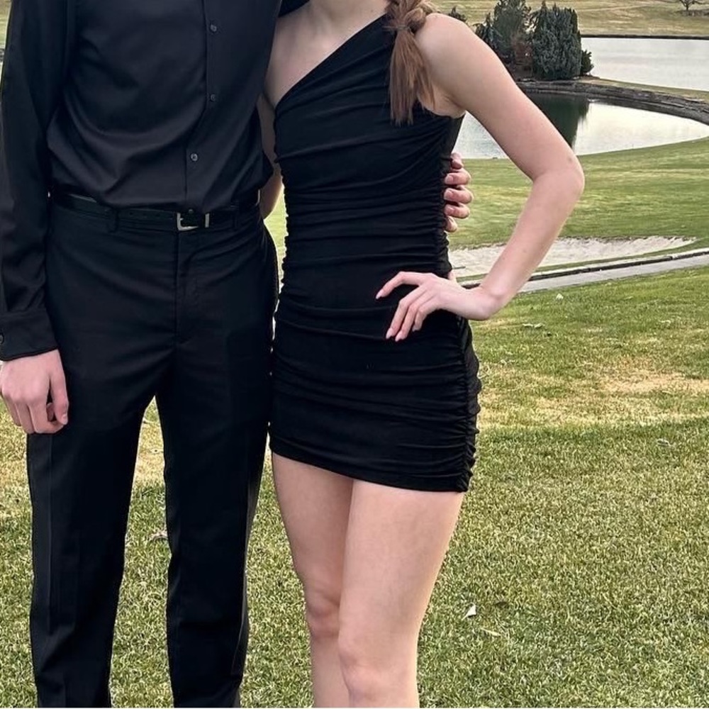 Black runched Lucy In the Sky short dress. Size XS. One shoulder.
